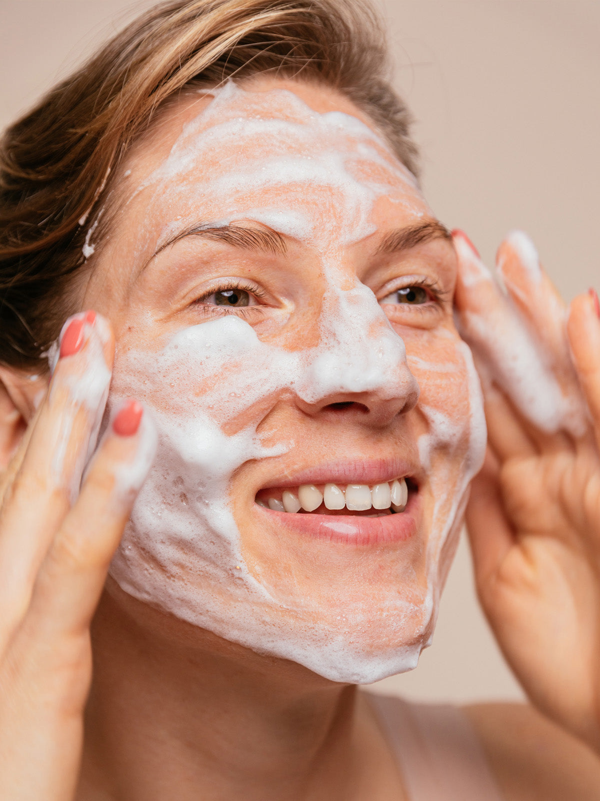 NUI Natural Glow Soothing Face Cleanser KOHAE